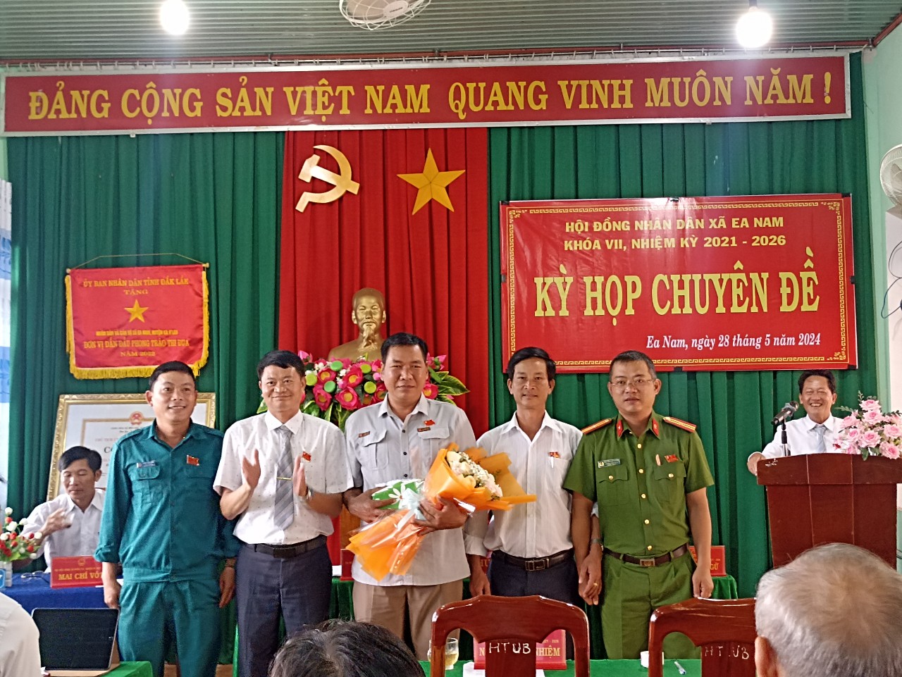 Kỳ họp chuyên đề HĐND xã Ea Nam khóa VII, nhiệm kỳ 2021 -2026